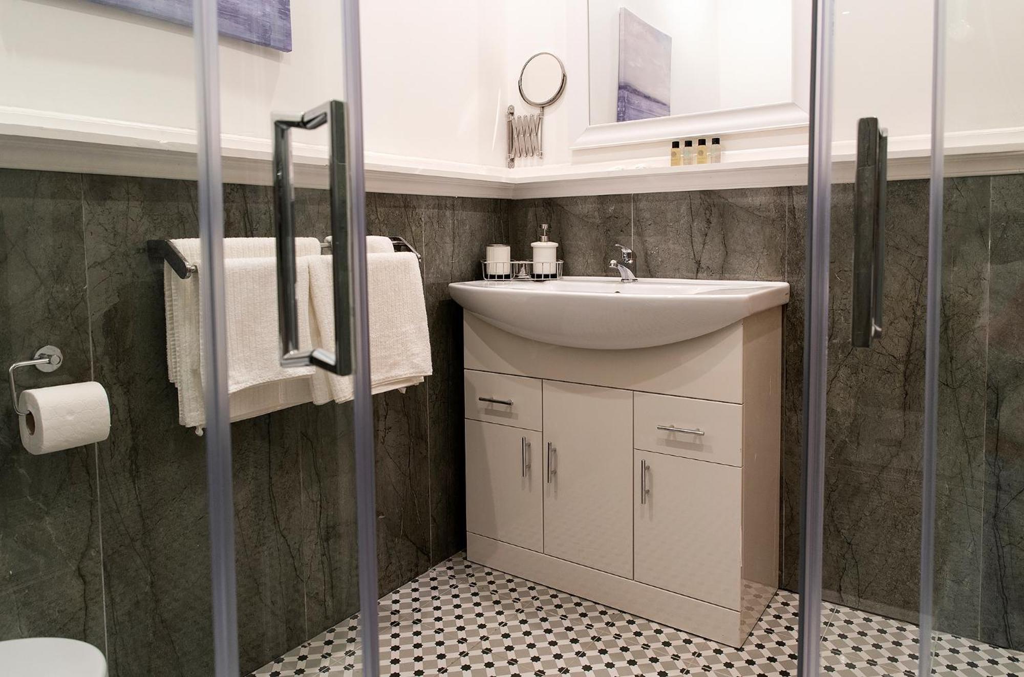 Kylemore House Boutique Apartments - Fishermans Perch Dış mekan fotoğraf